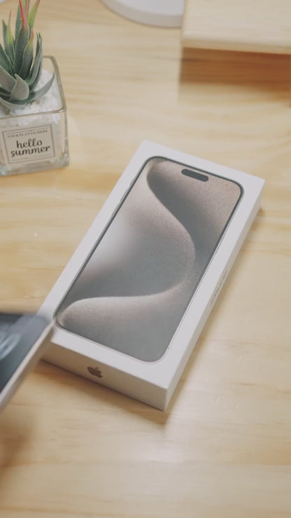 LumiDock™ 3'ü 1 Arada Katlanabilir Kablosuz Şarj İstasyonu