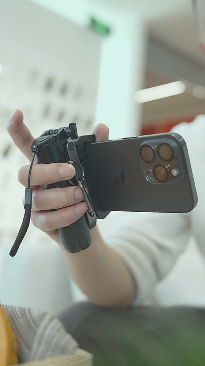 MiniStudio™ – 4-in-1 Compact Tripod &amp; Content Assistant